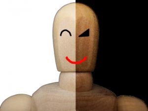 表と裏の顔、どっちが本当の自分かな・・・。